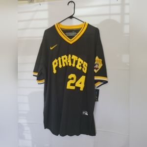 Pittsburgh pirrates jersey, size XXL, 24